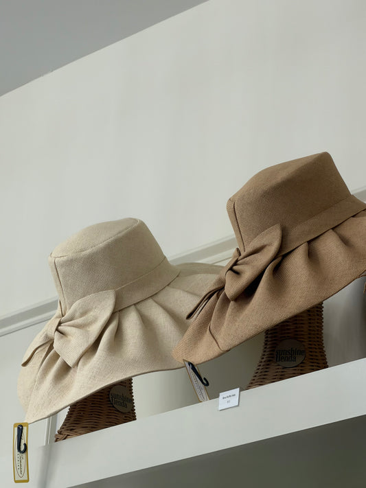 Bow Ruffle & Floppy Hat